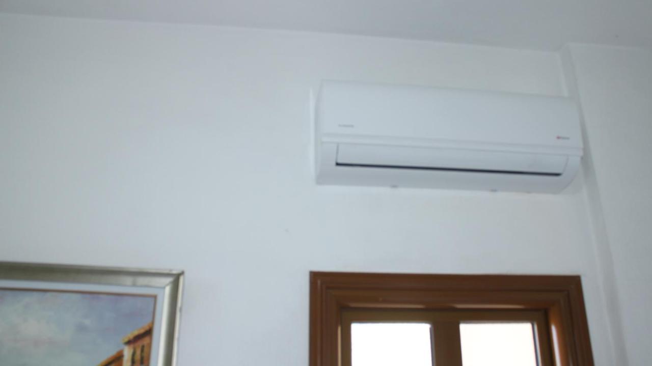 Deni'S Family Apartment In New Blvd Тирана Екстериор снимка