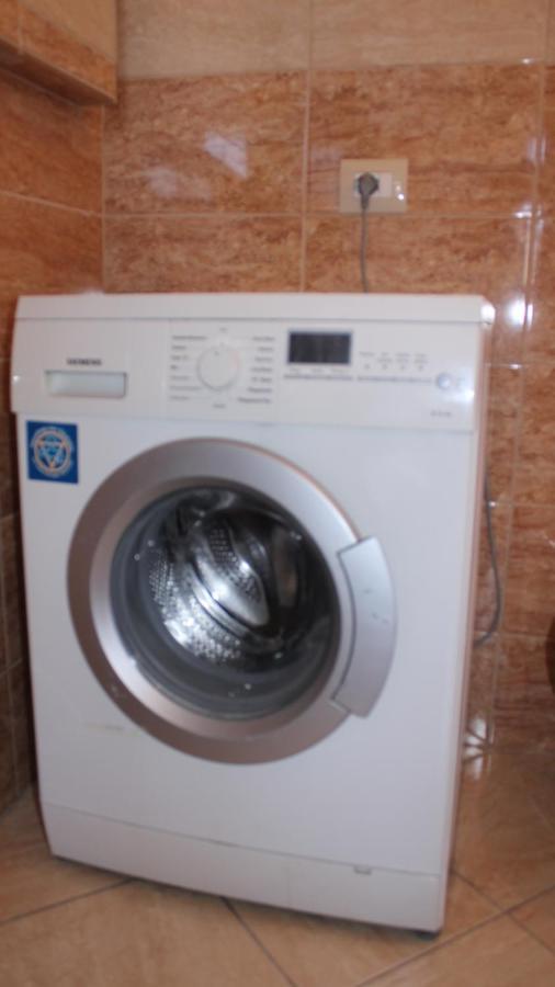 Deni'S Family Apartment In New Blvd Тирана Екстериор снимка